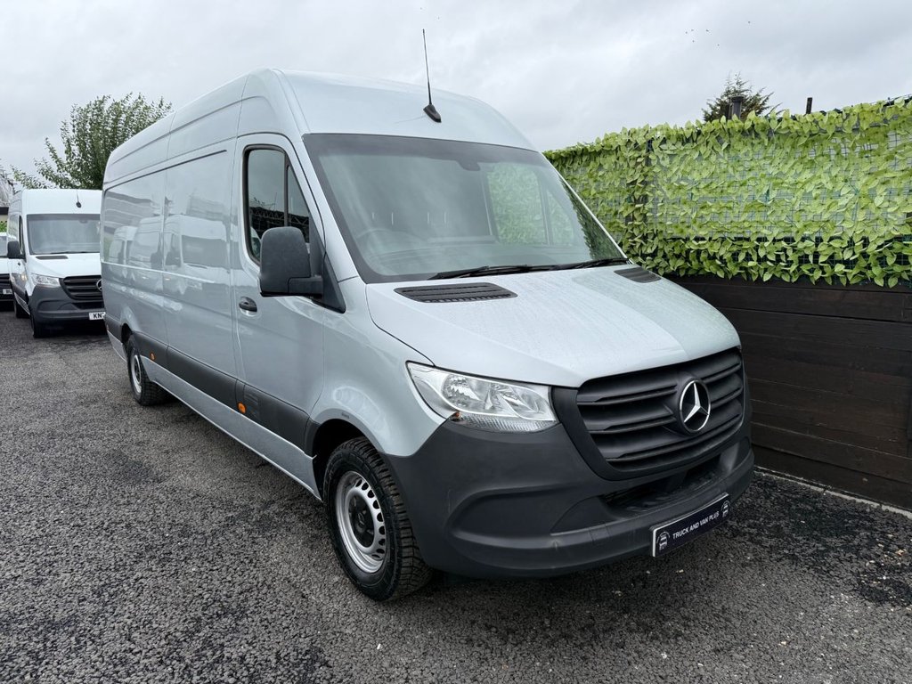 Used Mercedes-Benz Sprinter 2020 for sale - 76010280: Photo 1
