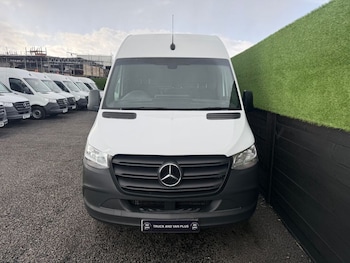 Used Mercedes-Benz Sprinter 2022 for sale - 78017620: Photo
