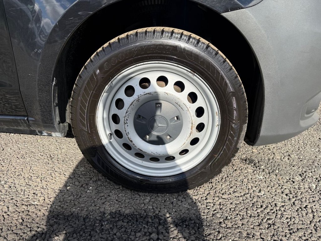 Used Mercedes-Benz Vito 2022 for sale - 77655557: Photo 11