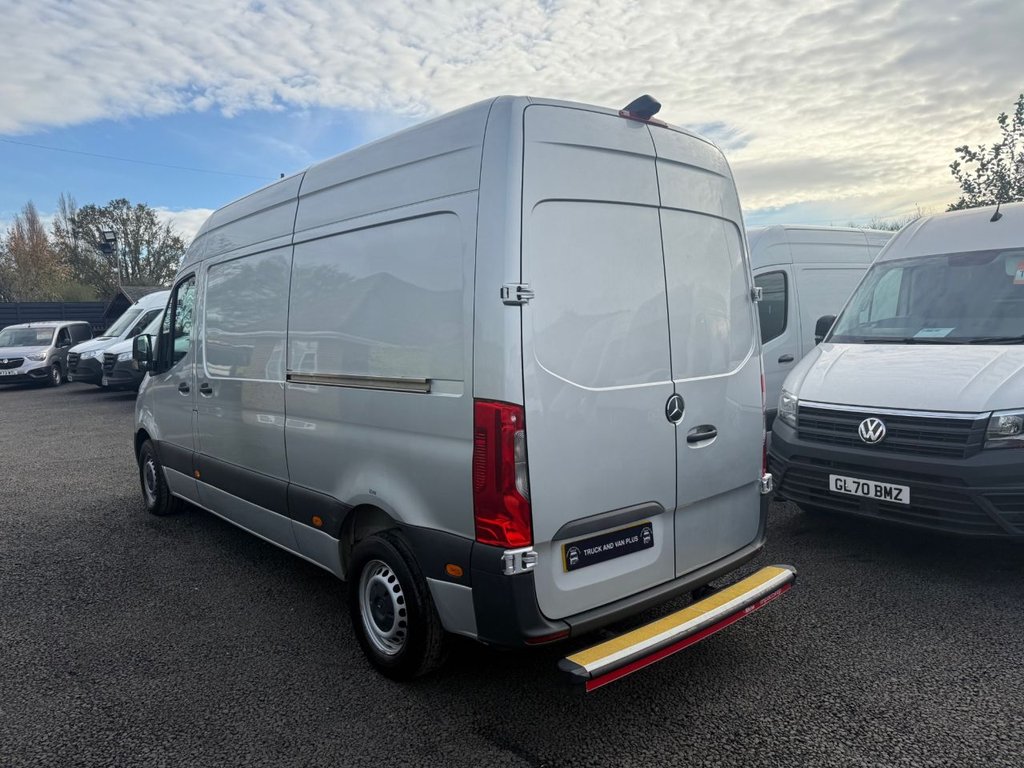 Used Mercedes-Benz Sprinter 2021 for sale - 76559068: Photo 12