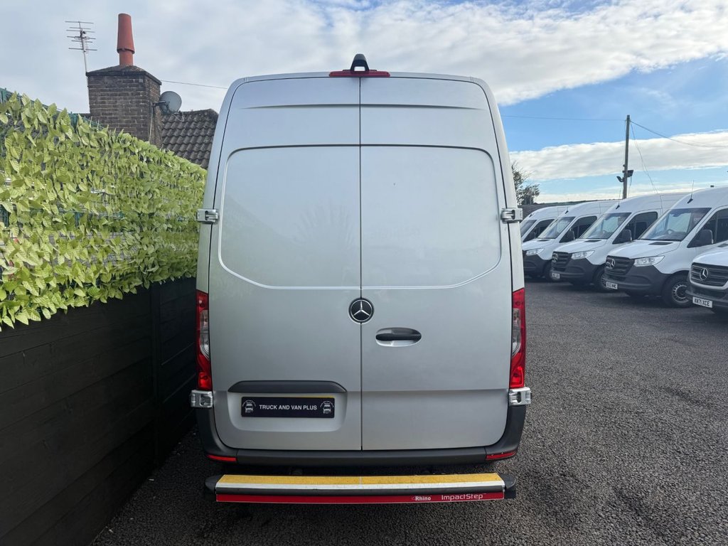 Used Mercedes-Benz Sprinter 2021 for sale - 76559068: Photo 9