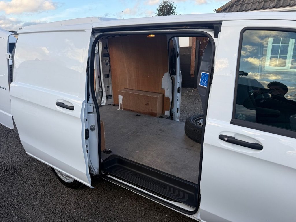 Used Mercedes-Benz Vito 2021 for sale - 77276074: Photo 31