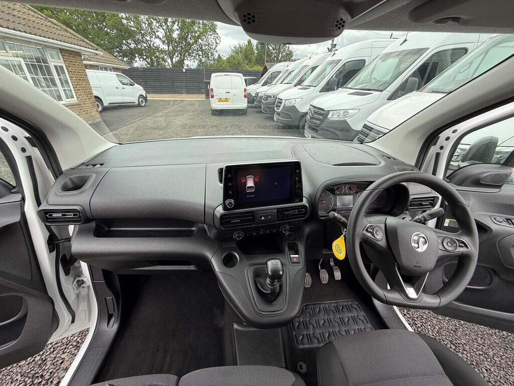 Vehicle 29
