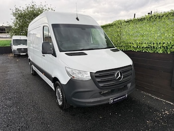 Mercedes-Benz - Sprinter