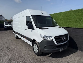 Mercedes-Benz Sprinter feature image