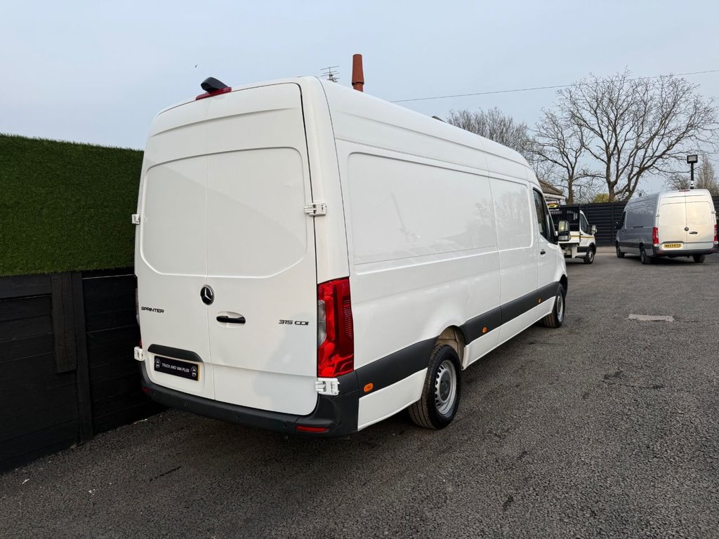 Used Mercedes-Benz Sprinter 2021 for sale - 77991352: Photo 10