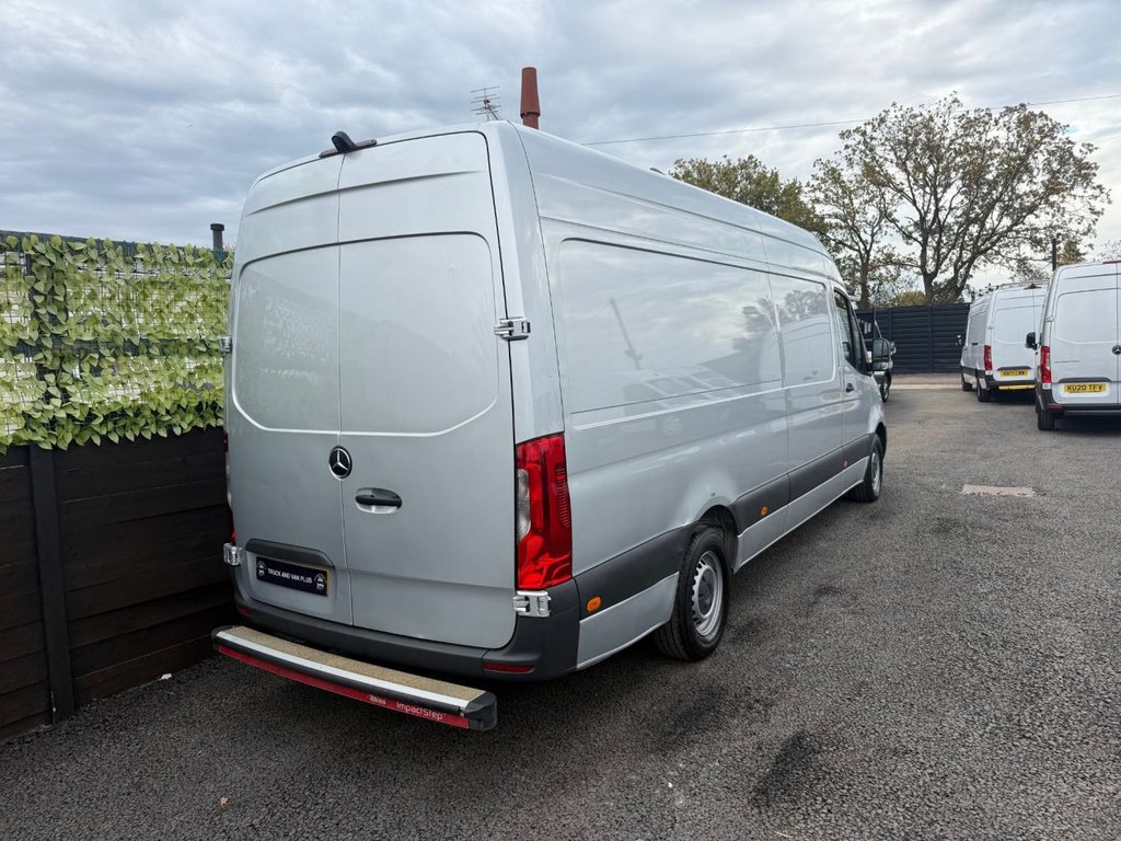 Used Mercedes-Benz Sprinter 2020 for sale - 76481997: Photo 8
