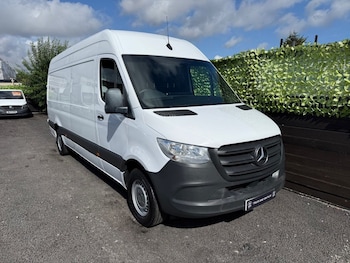 Mercedes-Benz - Sprinter