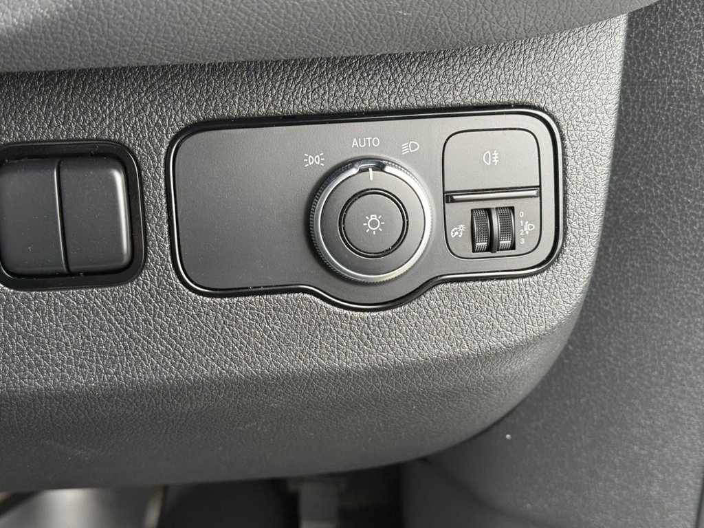 Used Mercedes-Benz Sprinter 2021 for sale - 77850384: Photo 28