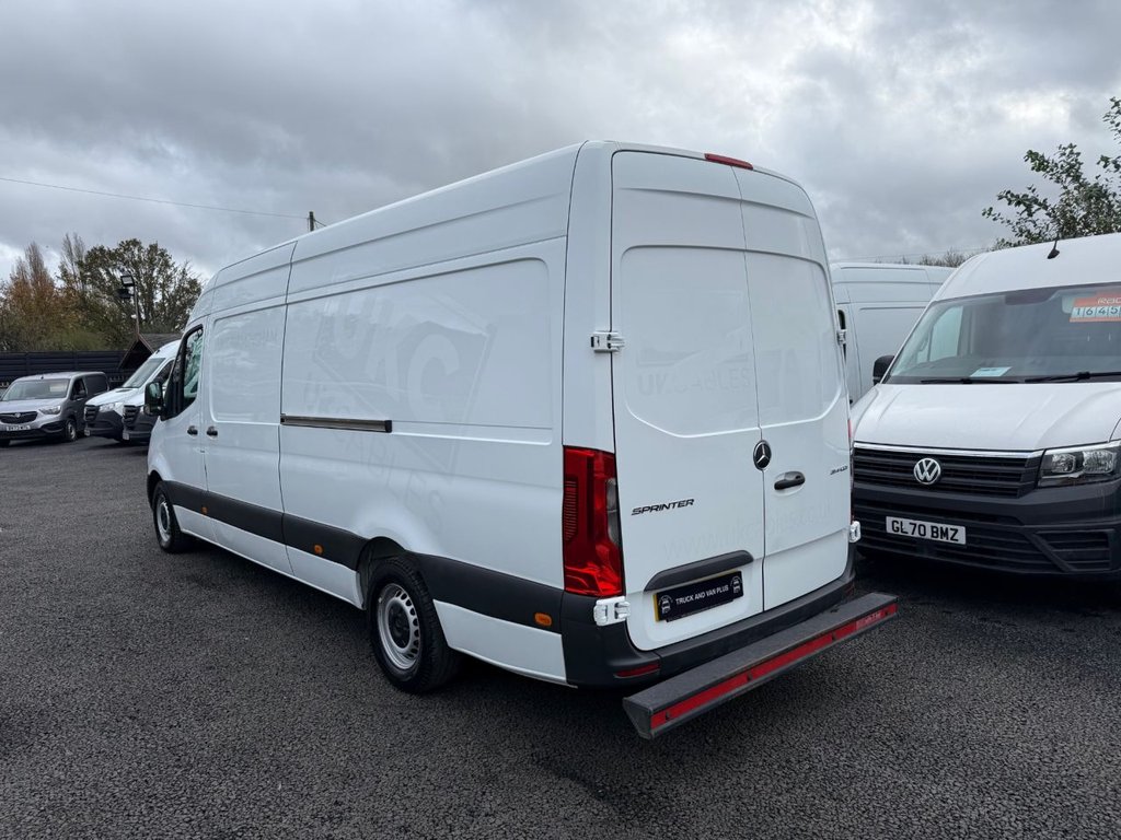 Used Mercedes-Benz Sprinter 2018 for sale - 76546961: Photo 14