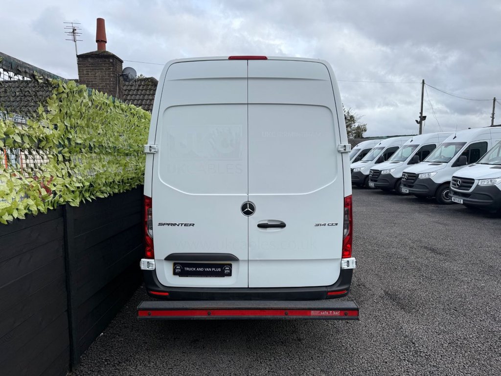 Used Mercedes-Benz Sprinter 2018 for sale - 76546961: Photo 9
