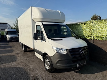 Mercedes-Benz - Sprinter