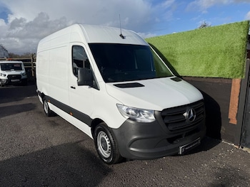 Mercedes-Benz Sprinter feature image