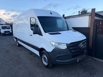 Mercedes-Benz Sprinter feature image