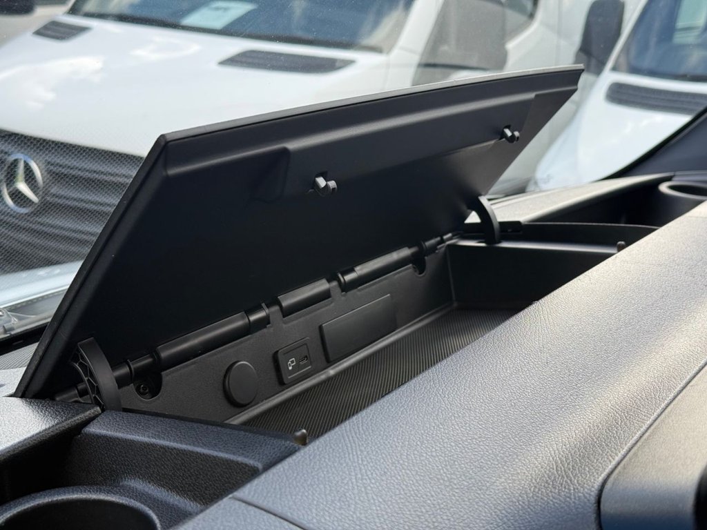 Used Mercedes-Benz Sprinter 2020 for sale - 76345645: Photo 32