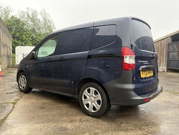 Used Ford Transit Courier 2021 for sale - 78925913: Photo