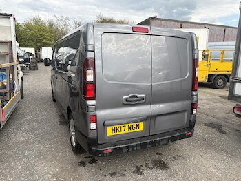 Used Renault Trafic 2017 for sale - 76666101: Photo