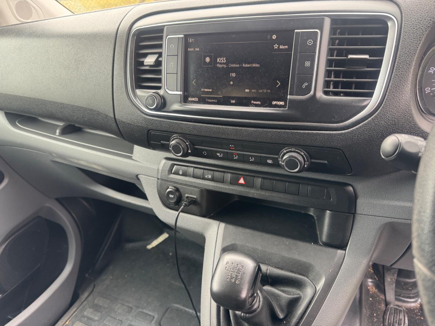 Used Vauxhall Vivaro 2022 for sale - 76794474: Photo 10