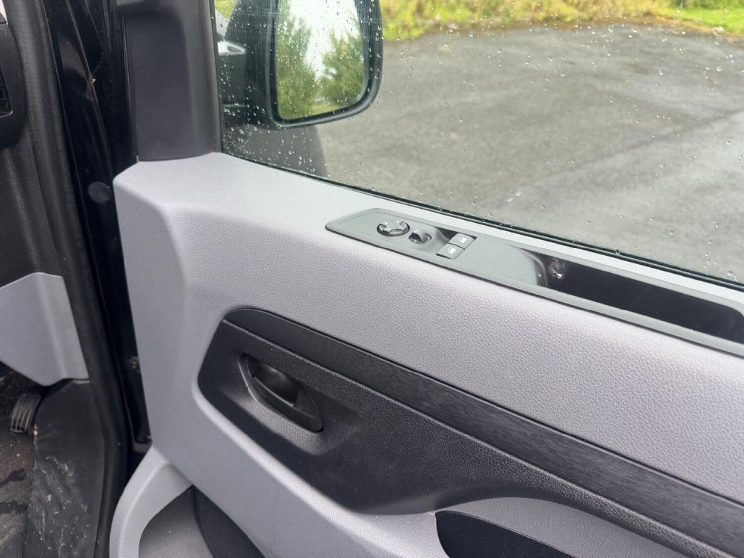 Used Vauxhall Vivaro 2022 for sale - 76794474: Photo 11