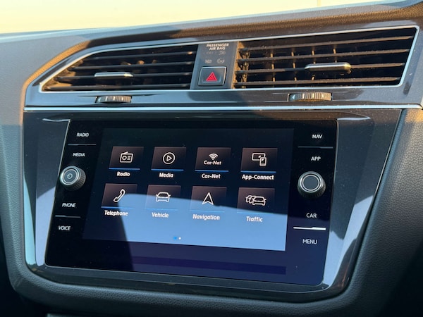 Used Volkswagen Tiguan 2018 for sale - 74308860: Photo 54
