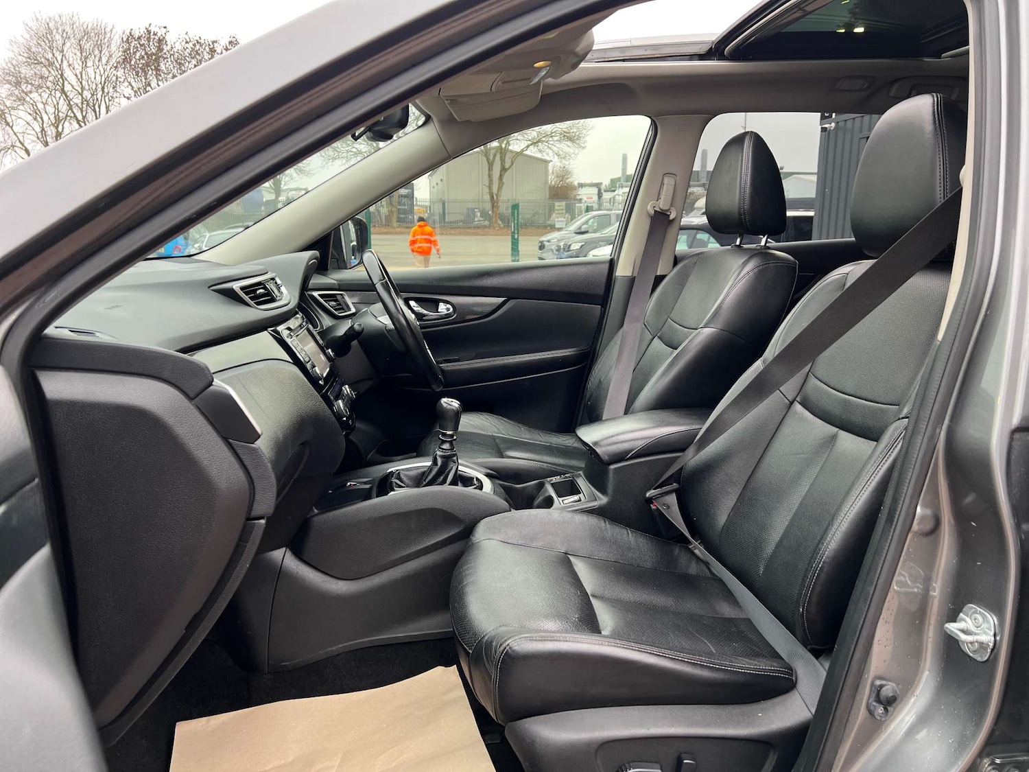 Used Nissan X-Trail 2016 for sale - 77288536: Photo 41