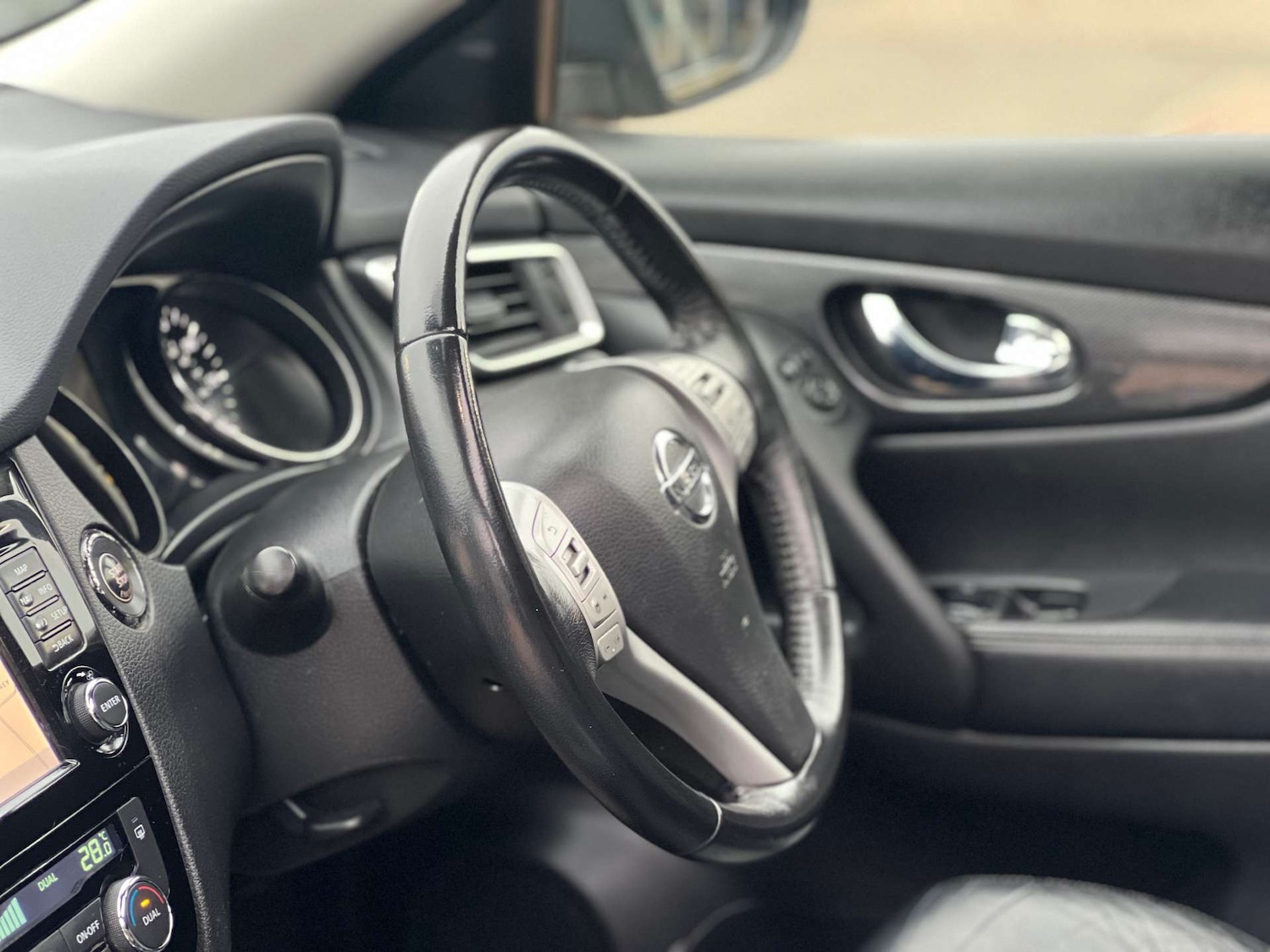 Used Nissan X-Trail 2016 for sale - 77288536: Photo 45