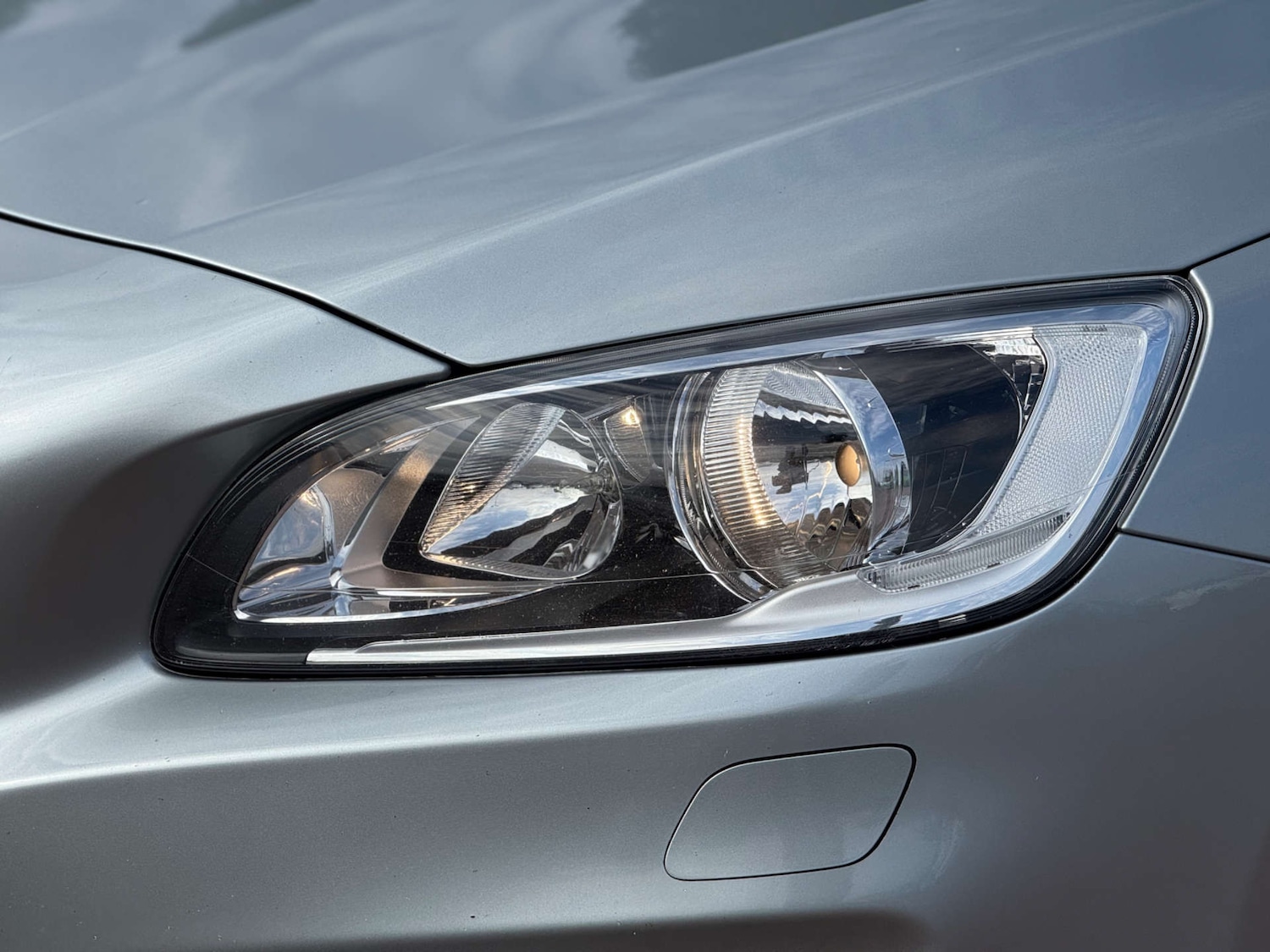 Used Volvo V60 2018 for sale - 76006108: Photo 11