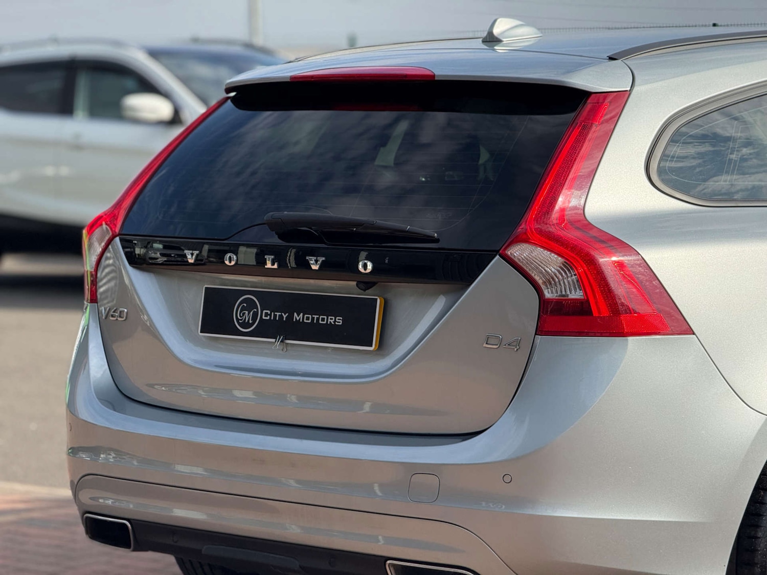 Used Volvo V60 2018 for sale - 76006108: Photo 18