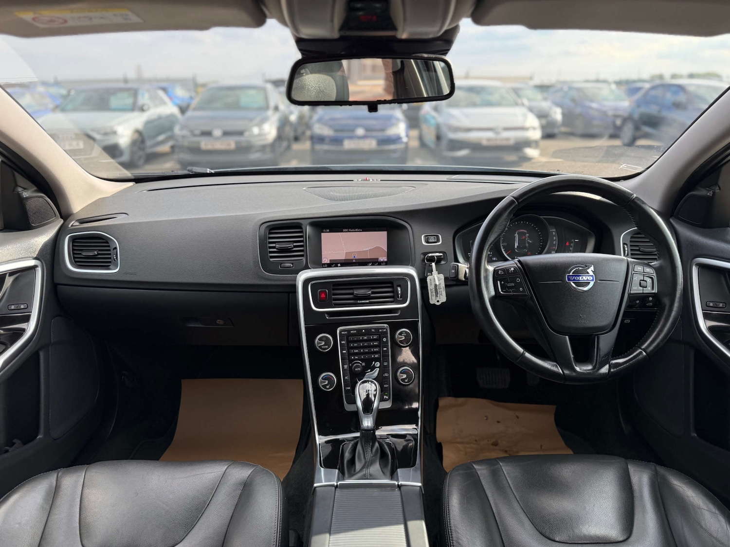 Used Volvo V60 2018 for sale - 76006108: Photo 38