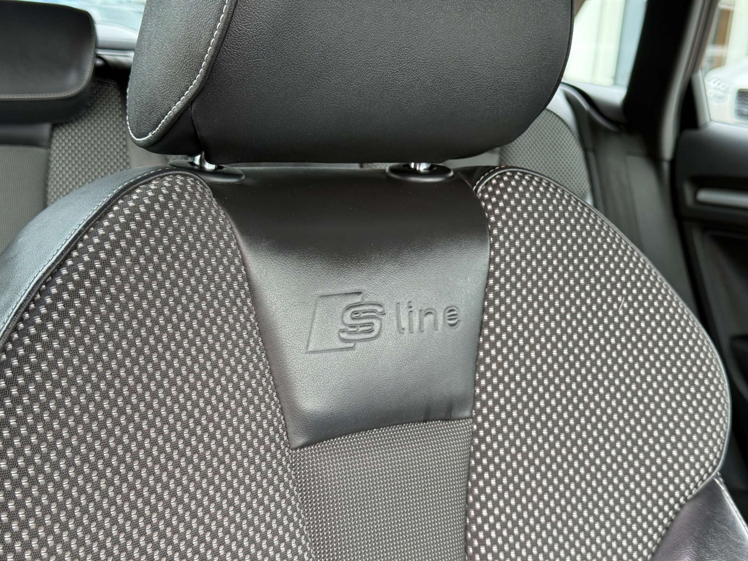 Used Audi A3 2014 for sale - 76177680: Photo 30
