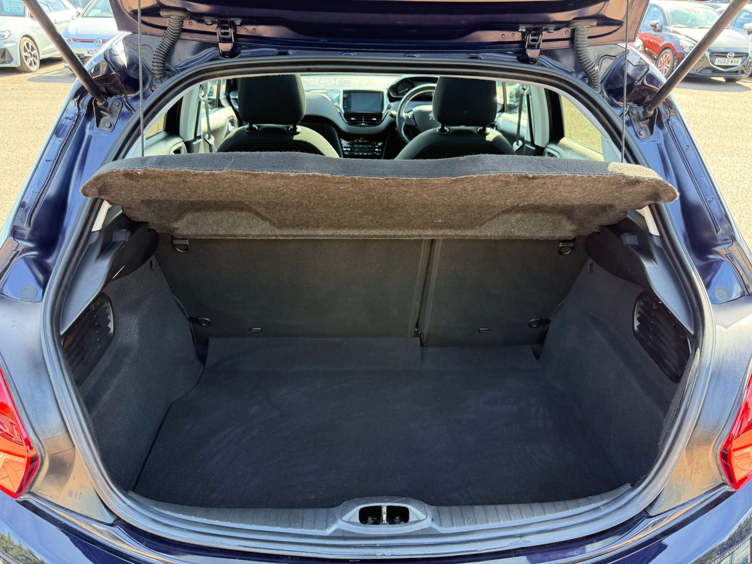 Used Peugeot 208 2019 for sale - 75971115: Photo 21