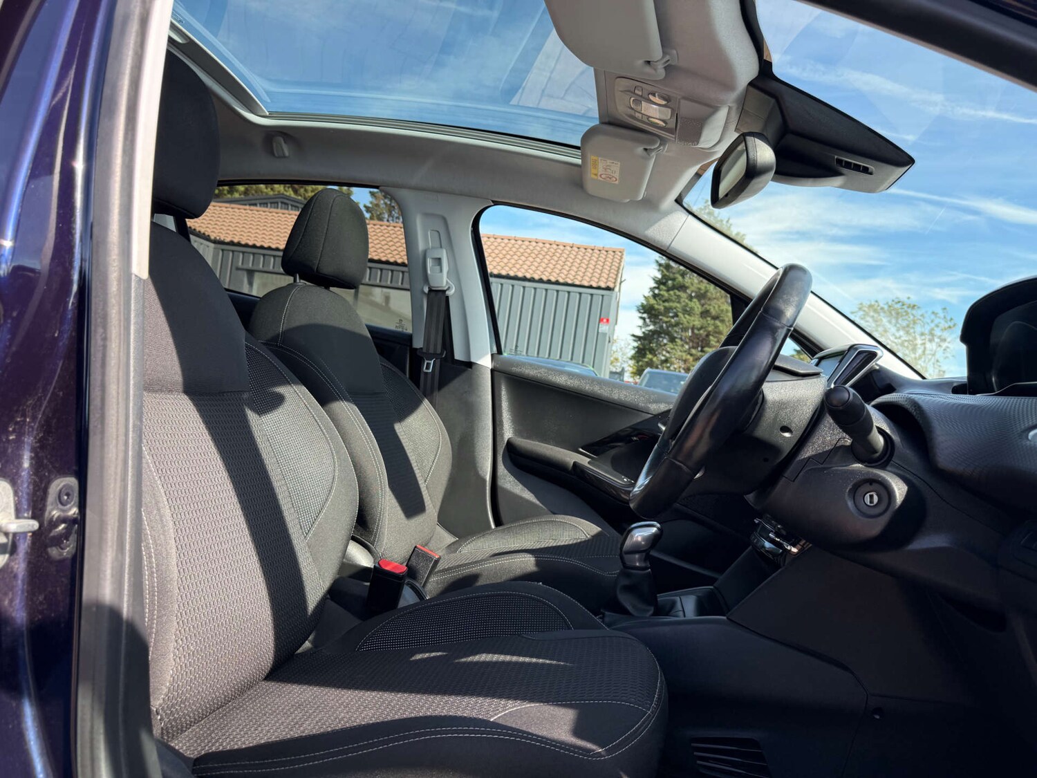 Used Peugeot 208 2019 for sale - 75971115: Photo 26