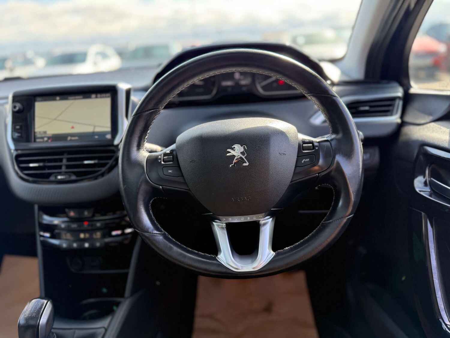 Used Peugeot 208 2019 for sale - 75971115: Photo 39