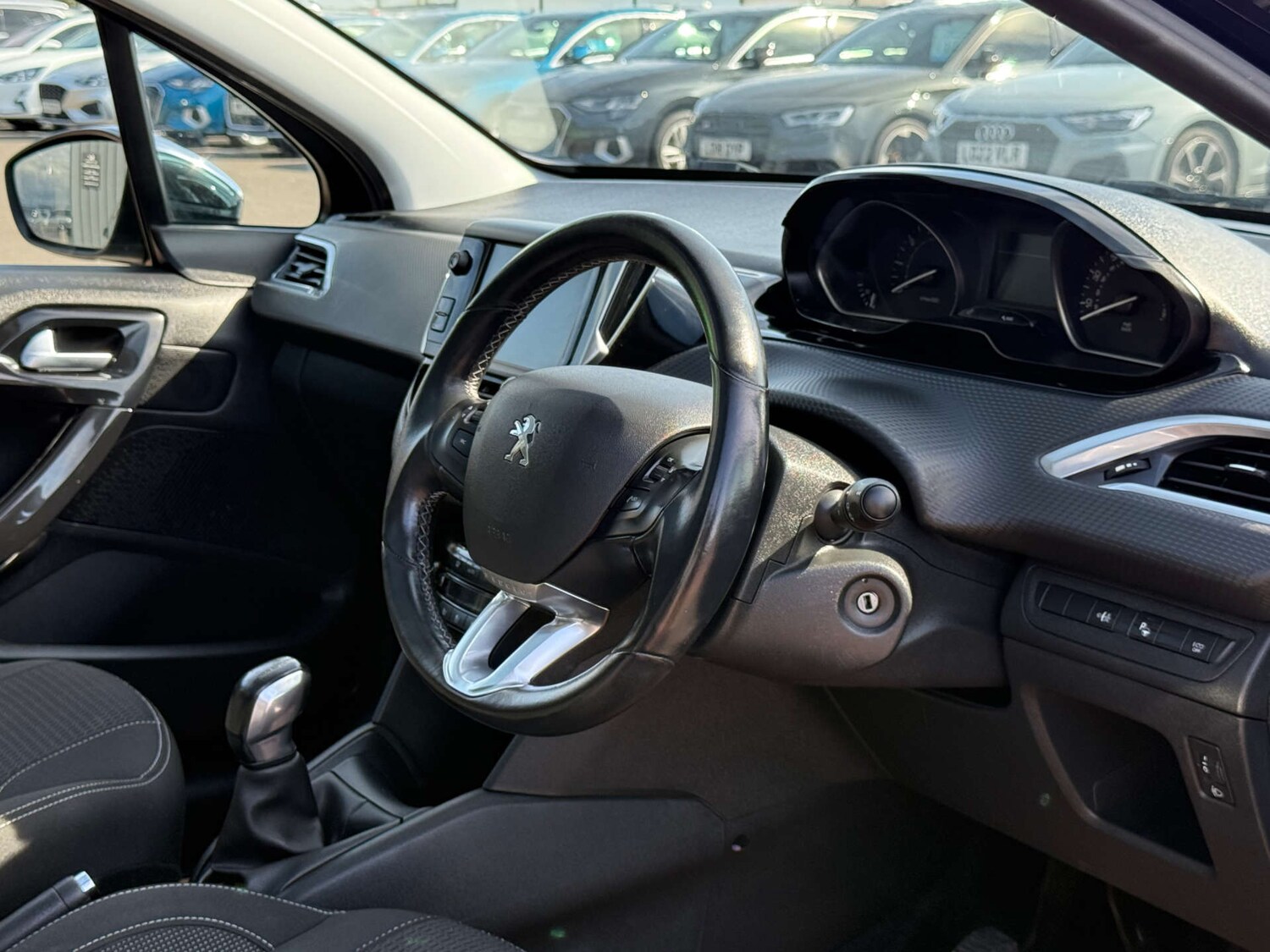 Used Peugeot 208 2019 for sale - 75971115: Photo 59