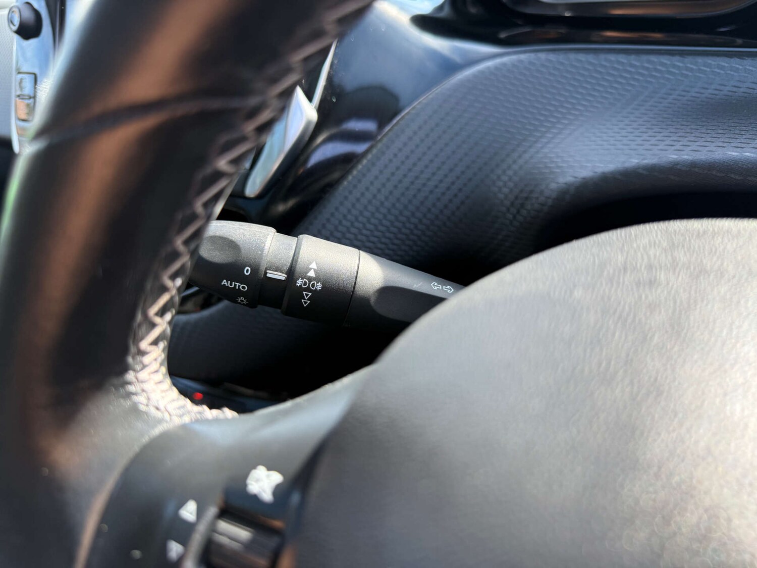 Used Peugeot 208 2019 for sale - 75971115: Photo 64