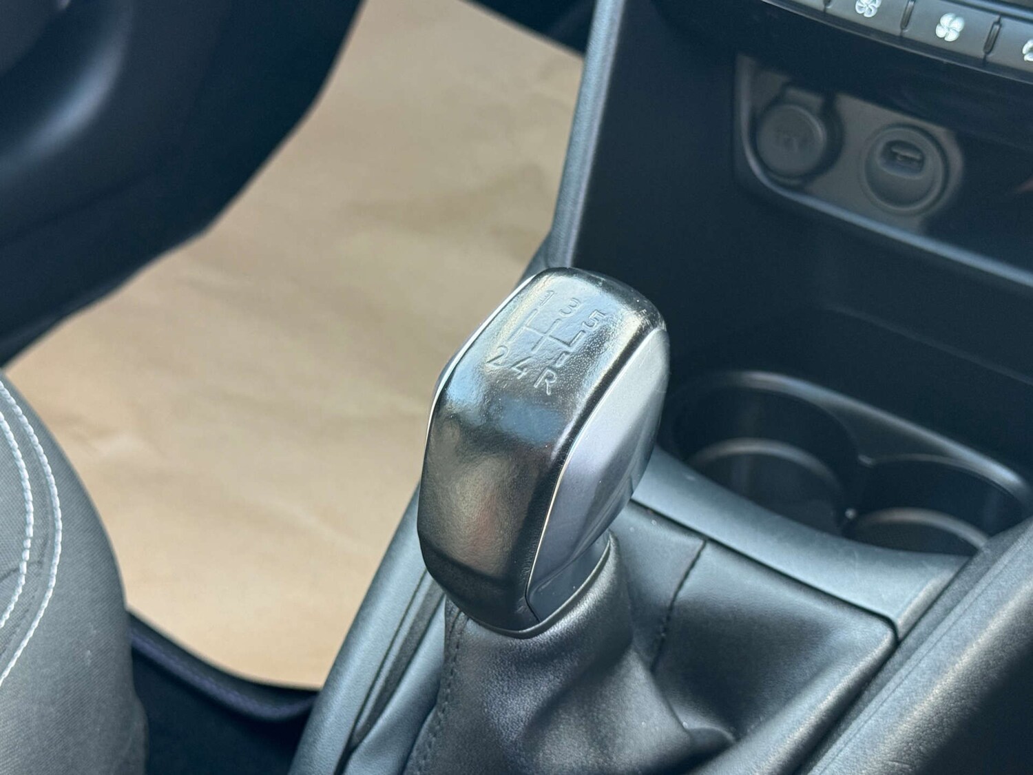 Used Peugeot 208 2019 for sale - 75971115: Photo 68