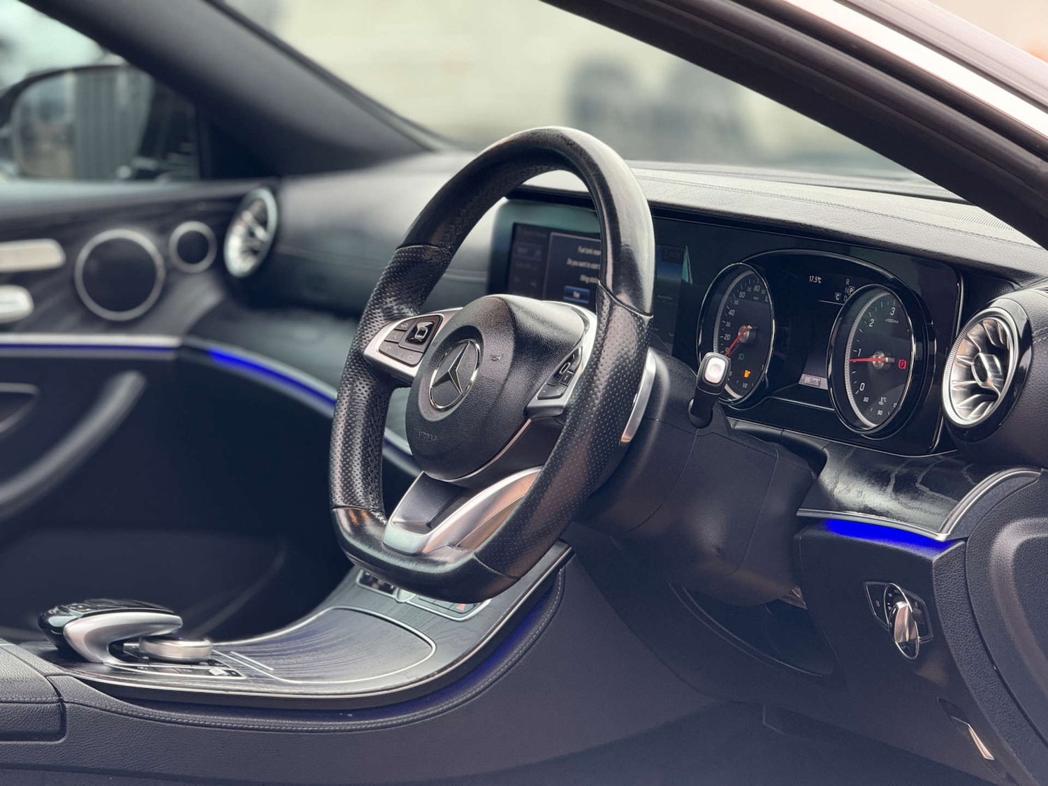 Used Mercedes-Benz E Class 2018 for sale - 76026245: Photo 31