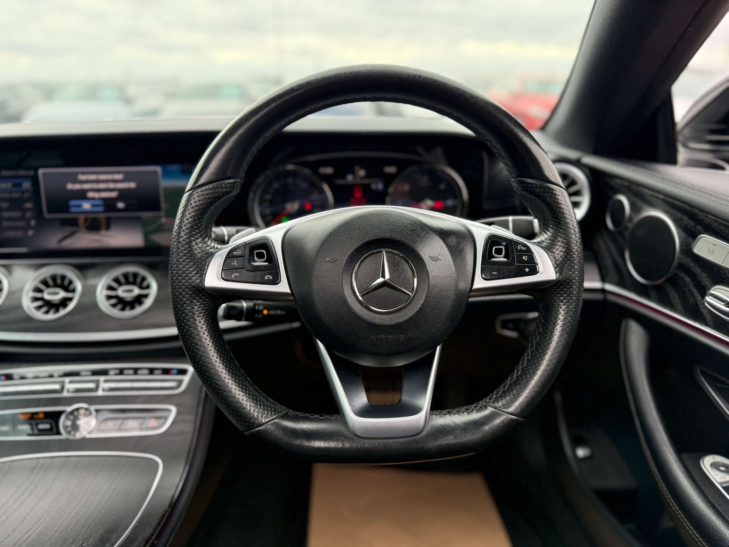 Used Mercedes-Benz E Class 2018 for sale - 76026245: Photo 39