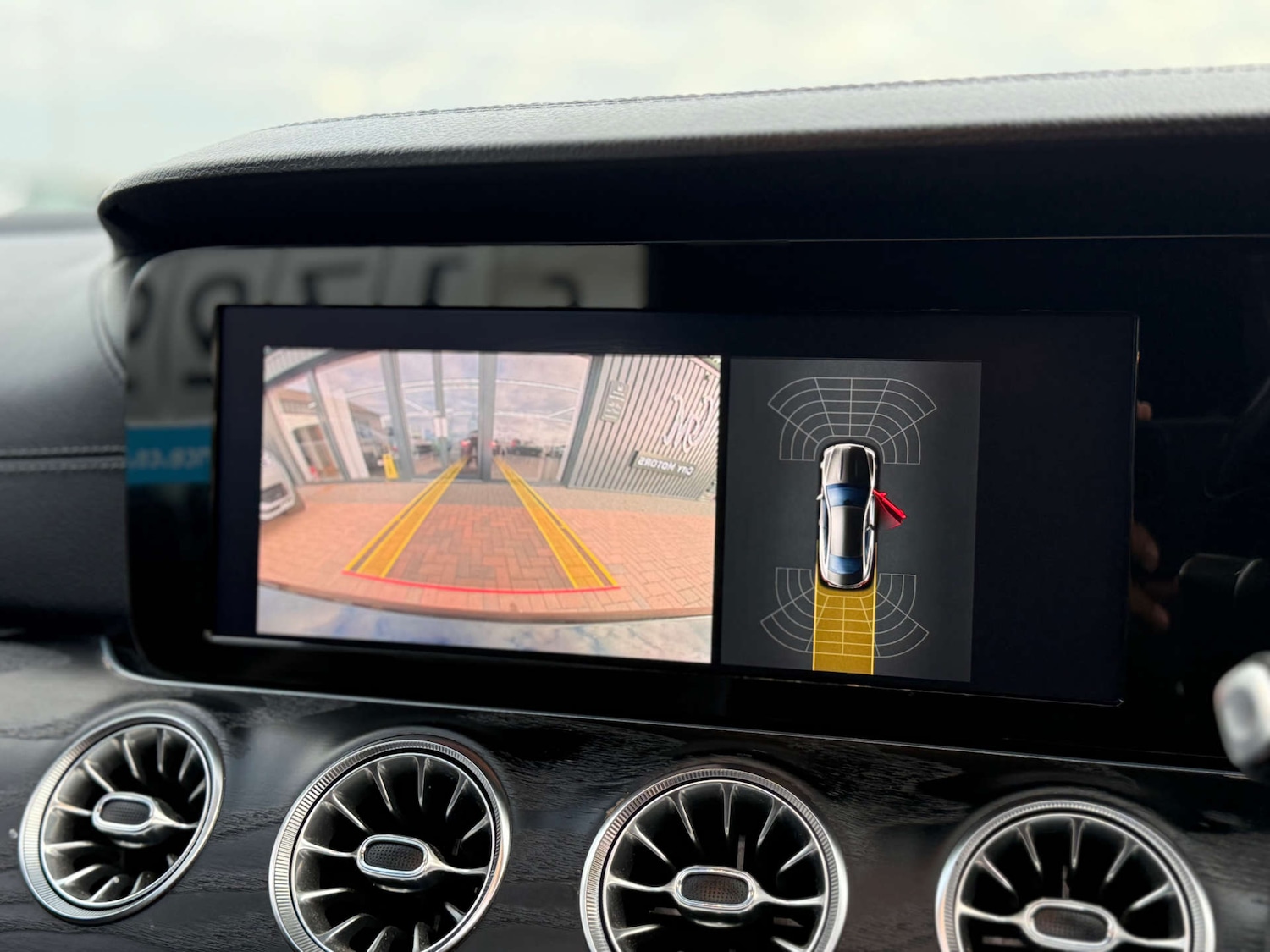 Used Mercedes-Benz E Class 2018 for sale - 76026245: Photo 57