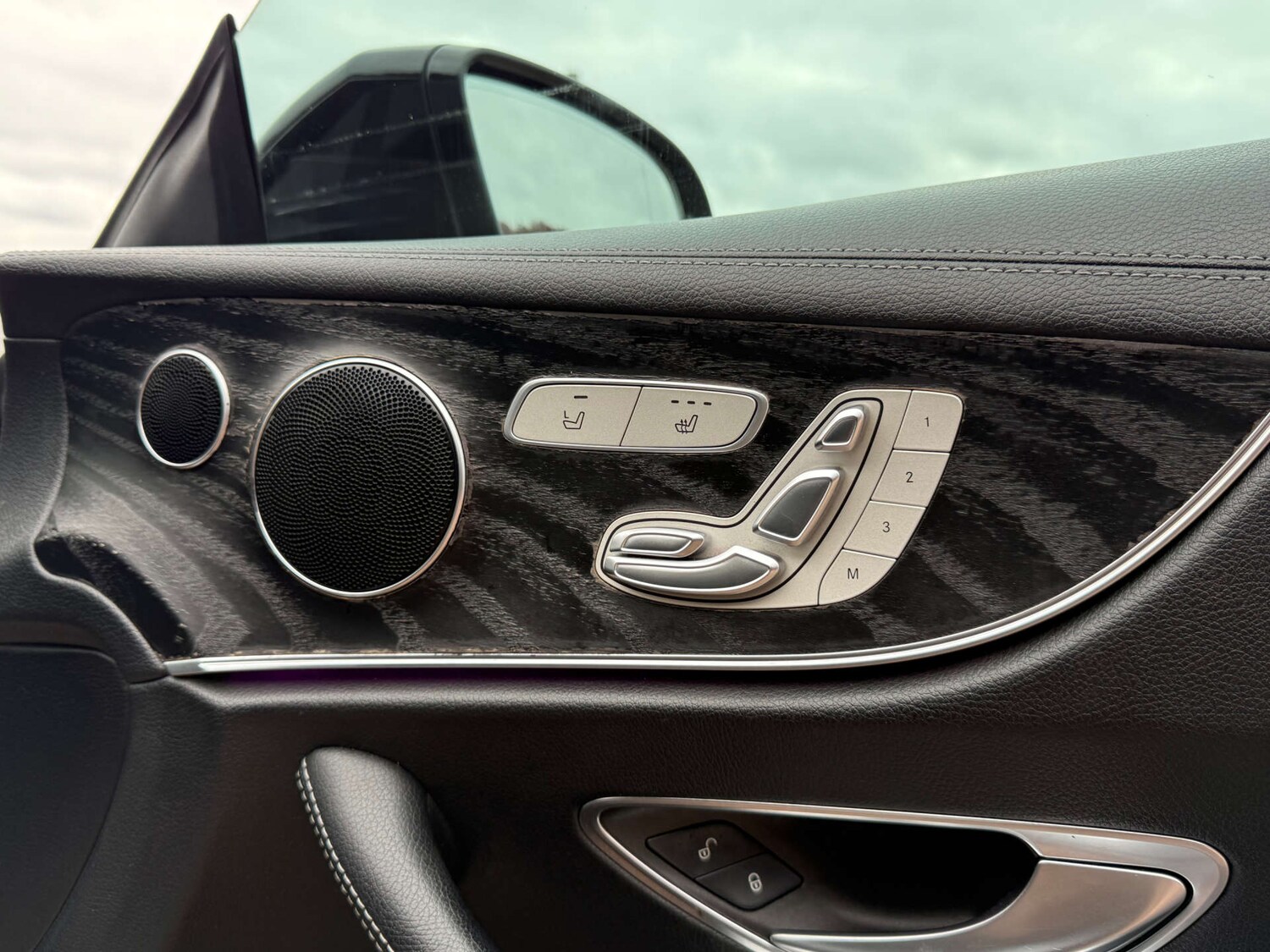 Used Mercedes-Benz E Class 2018 for sale - 76026245: Photo 67