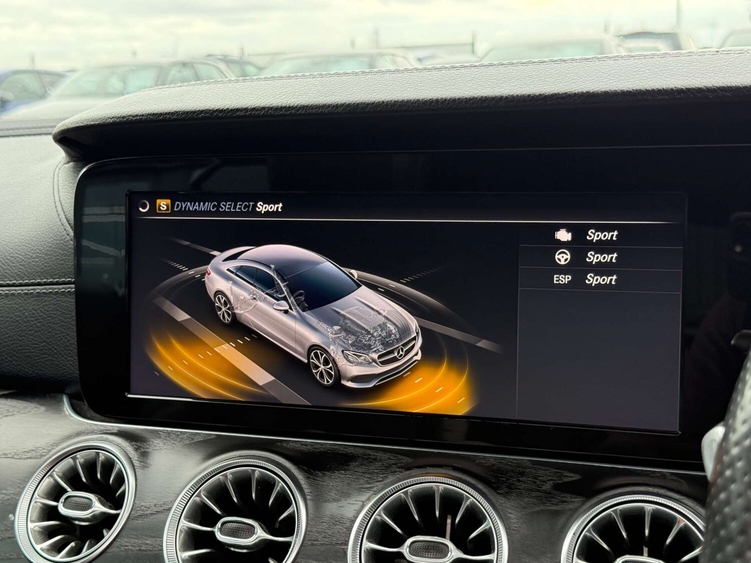 Used Mercedes-Benz E Class 2018 for sale - 76026245: Photo 81