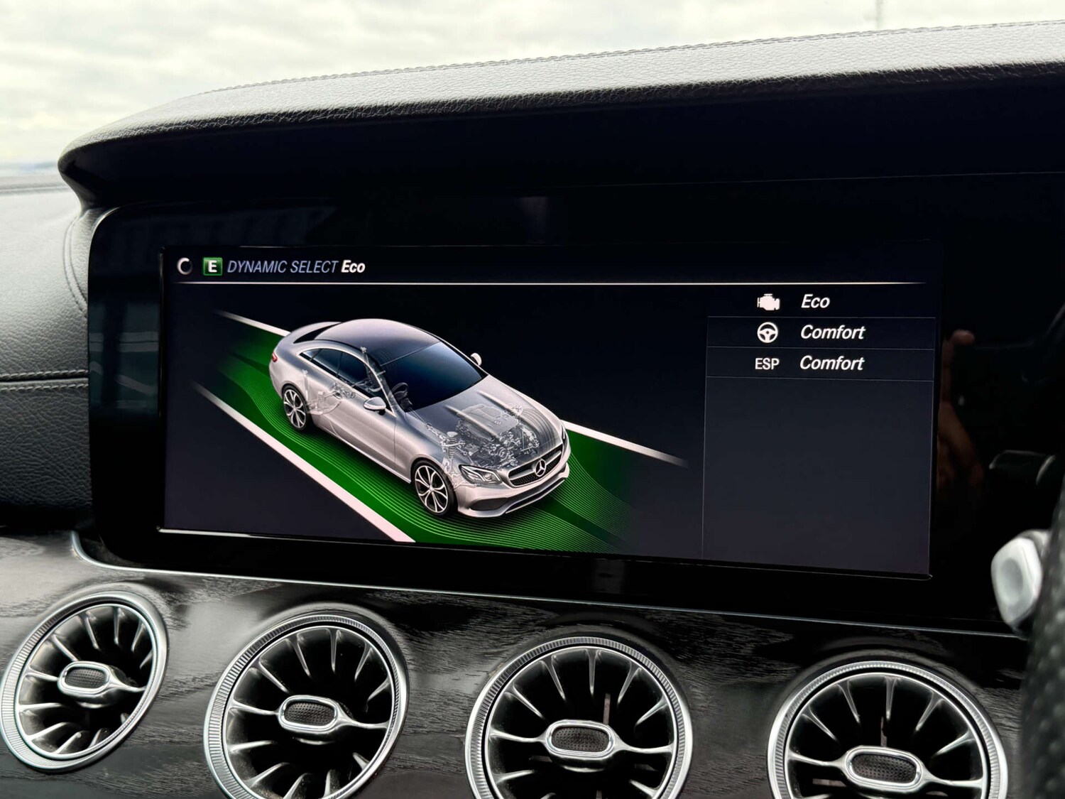 Used Mercedes-Benz E Class 2018 for sale - 76026245: Photo 85