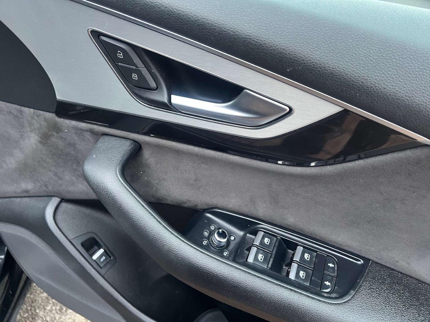 Used Audi Q7 2017 for sale - 77422863: Photo 18