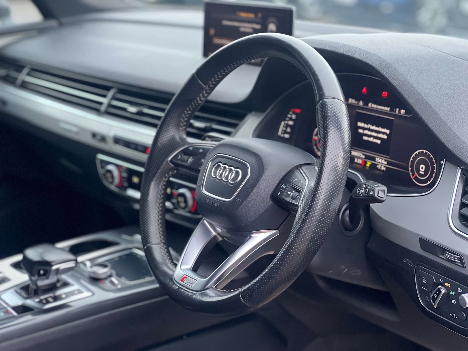 Used Audi Q7 2017 for sale - 77422863: Photo 23