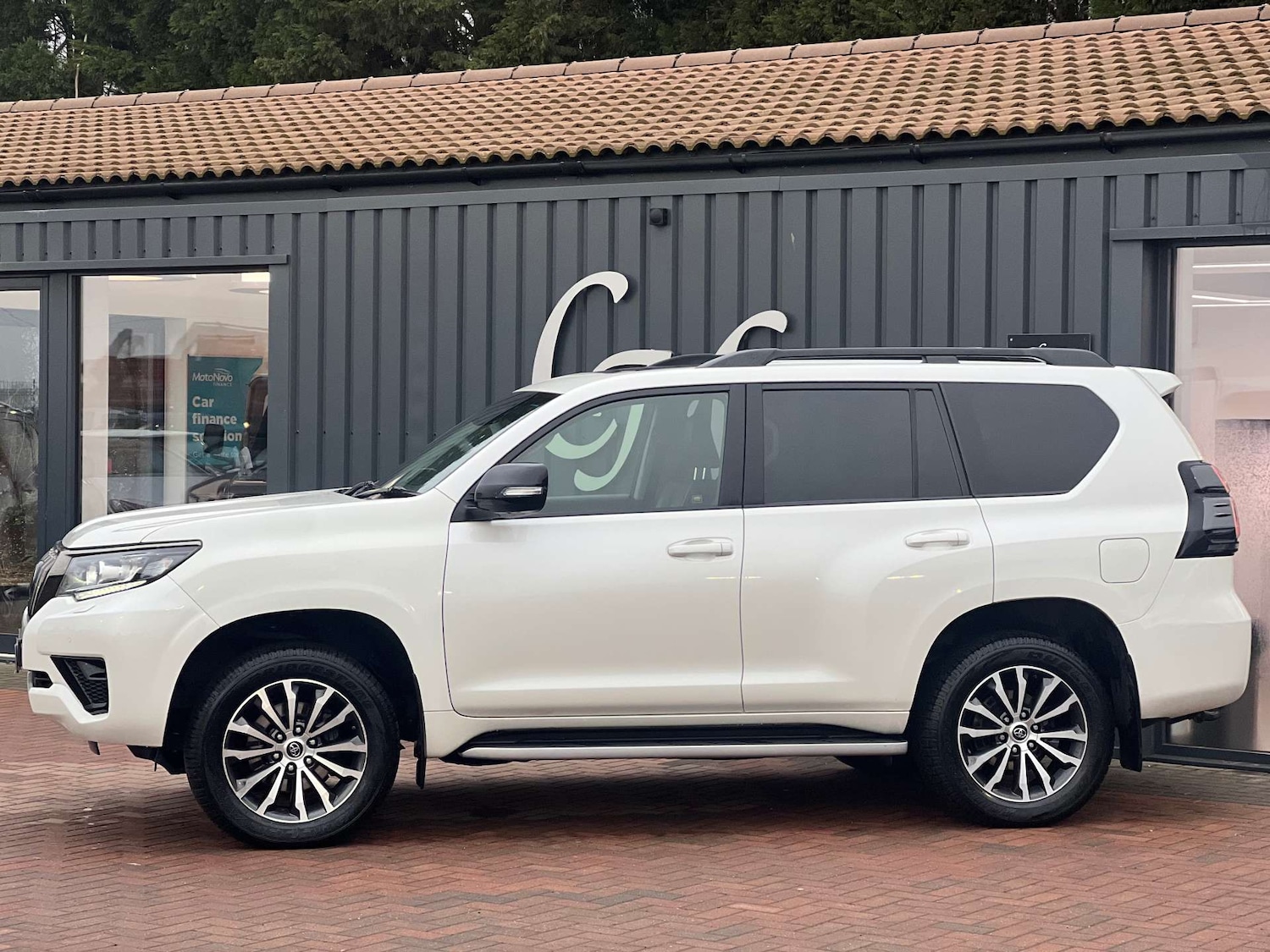 Used Toyota Land Cruiser 2022 for sale - 77288596: Photo 13