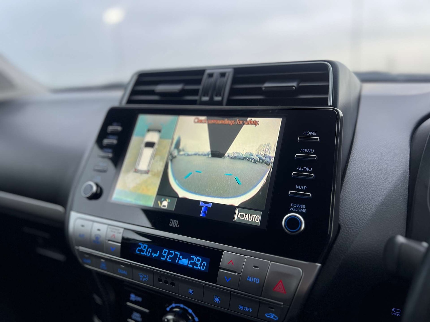 Used Toyota Land Cruiser 2022 for sale - 77288596: Photo 40