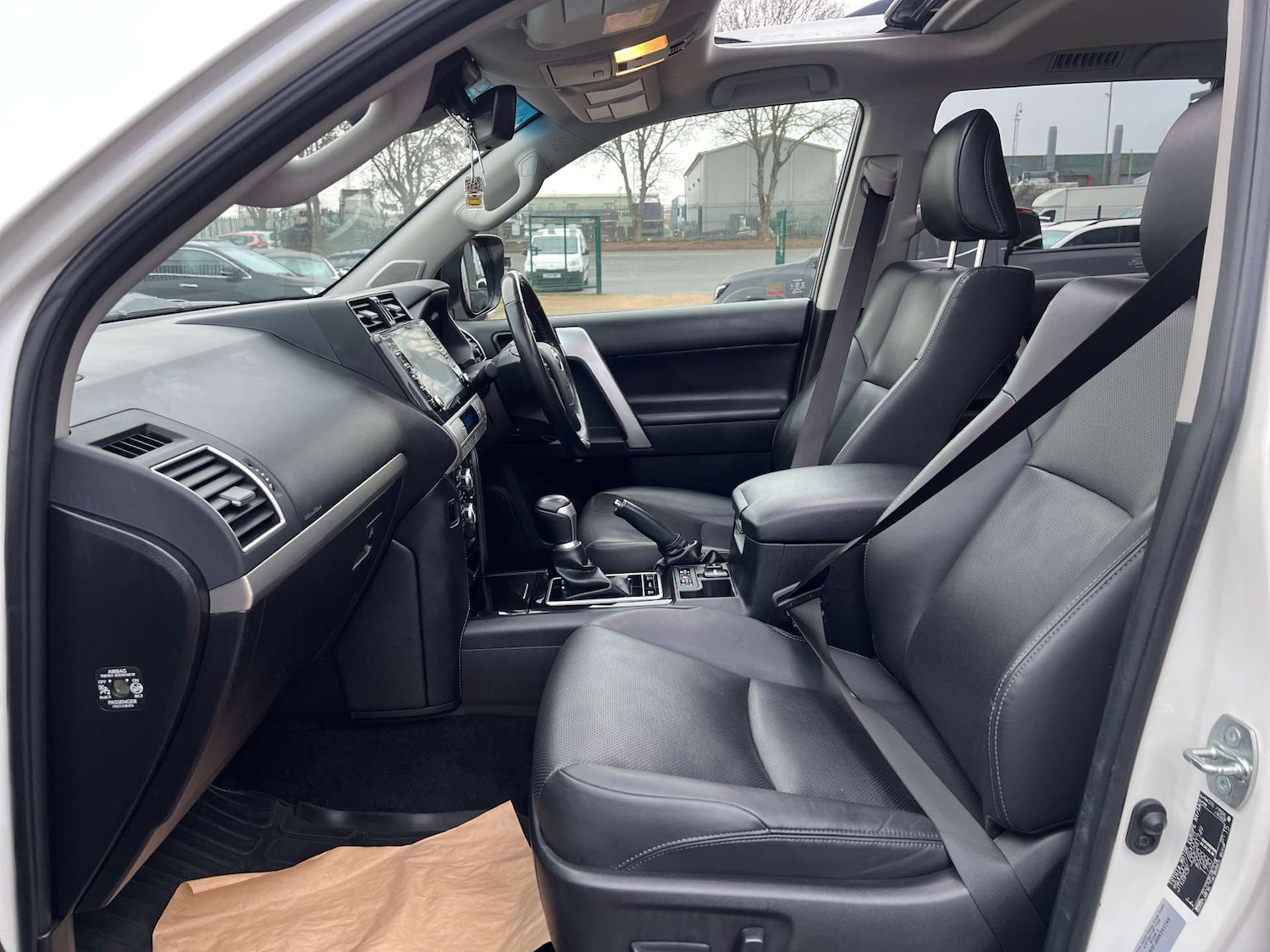 Used Toyota Land Cruiser 2022 for sale - 77288596: Photo 52