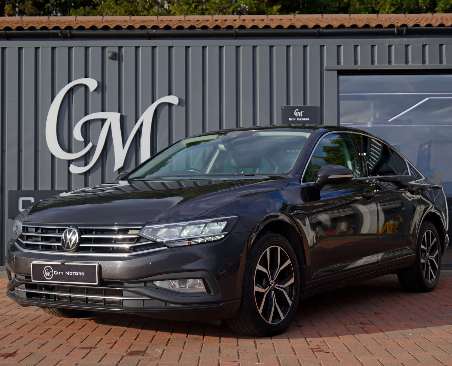 Used Volkswagen Passat 2021 for sale - 76354265: Photo 1