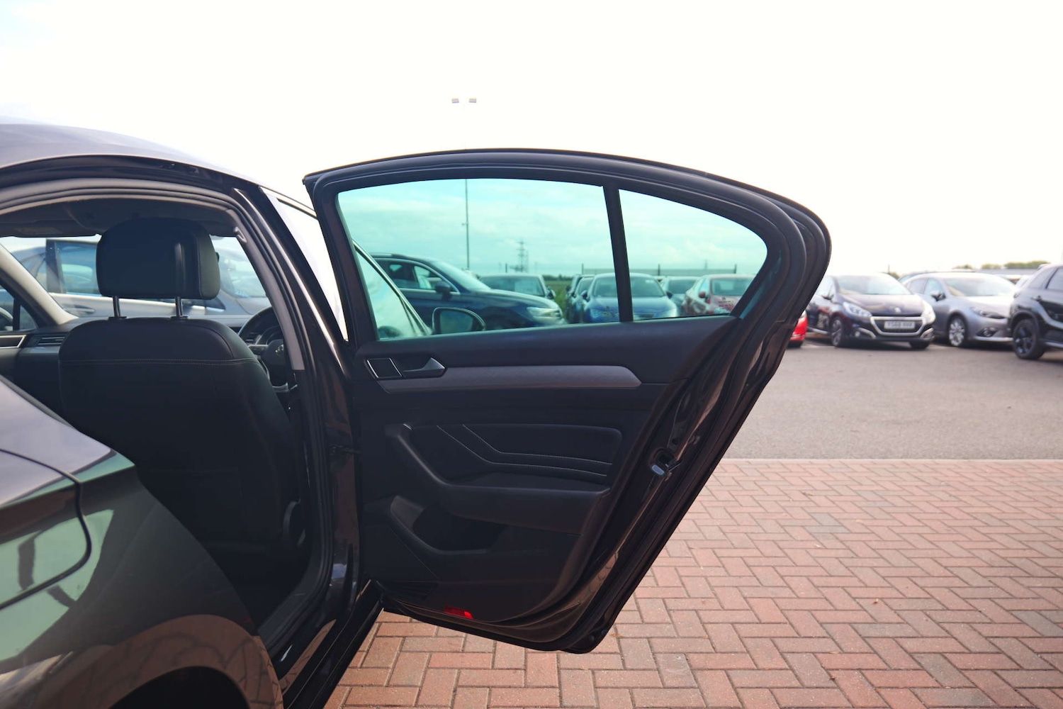 Used Volkswagen Passat 2021 for sale - 76354265: Photo 63
