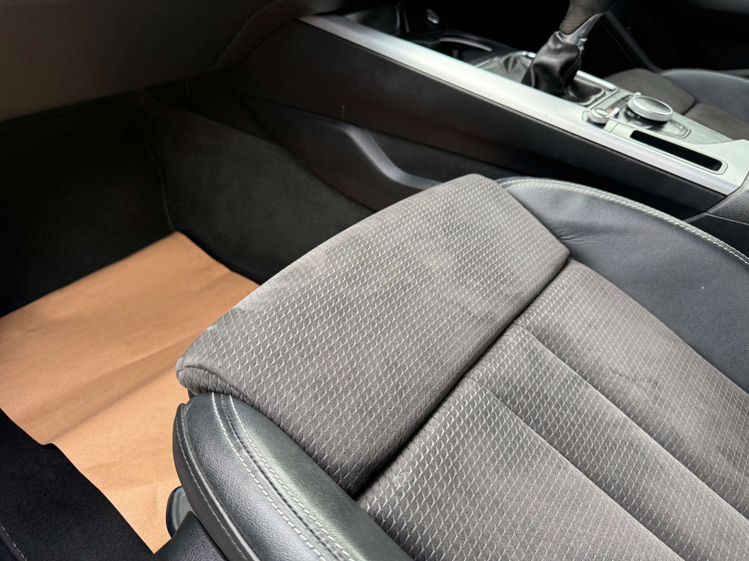 Used Audi A4 2017 for sale - 76056637: Photo 100